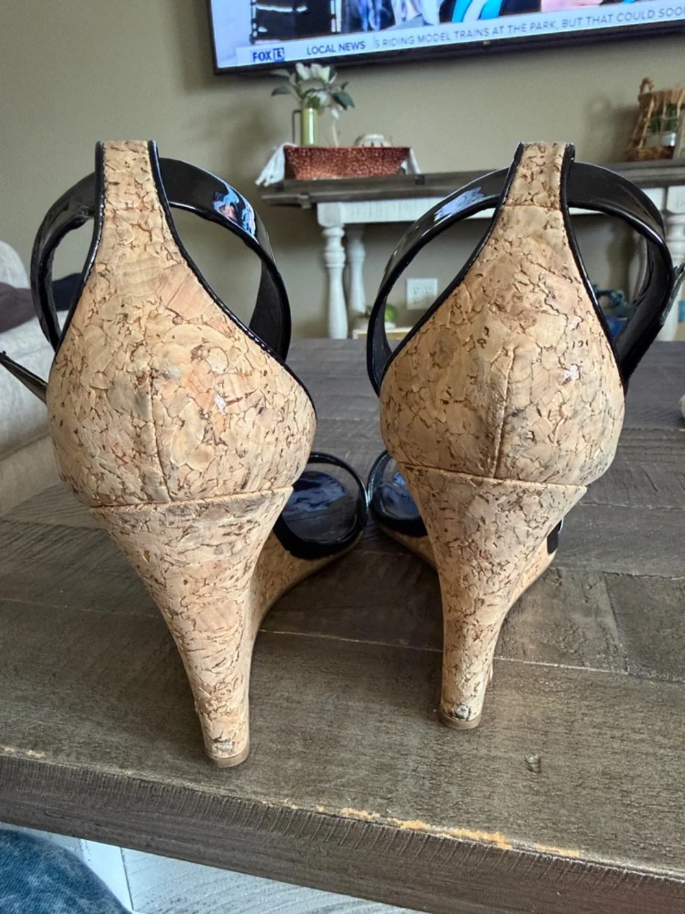 Gucci Santander Cork Wedge Ankle-Strap Sandals - Picture 4 of 10
